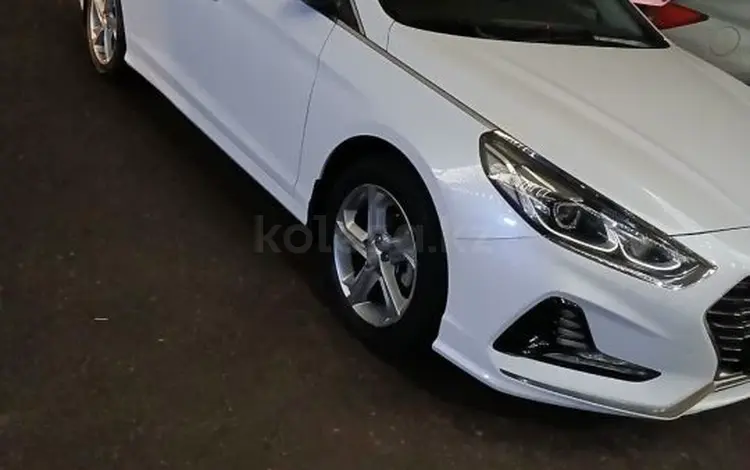 Hyundai Sonata 2017 года за 8 800 000 тг. в Актобе