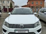 Volkswagen Touareg 2016 годаүшін18 000 000 тг. в Аксай