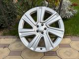 Оригинальные диски R22 на Range Rover L460, Range Rover Sport L461 за 955 000 тг. в Алматы – фото 5