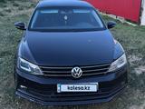 Volkswagen Jetta 2015 годаүшін3 700 000 тг. в Атырау