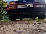 Volkswagen Passat 1994 года за 1 500 000 тг. в Шымкент – фото 2