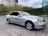 Mercedes-Benz CLK 320 2002 годаүшін2 900 000 тг. в Астана – фото 2