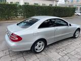 Mercedes-Benz CLK 320 2002 годаүшін2 900 000 тг. в Астана – фото 4