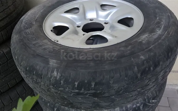 Диски штампованные R17 с шинами 245/75 R17 на Toyota Land Cruiser 100 за 100 000 тг. в Алматы