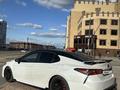 Toyota Camry 2020 года за 12 500 000 тг. в Актобе – фото 4
