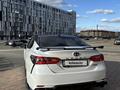 Toyota Camry 2020 года за 12 500 000 тг. в Актобе – фото 3