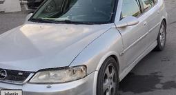 Opel Vectra 2001 годаfor2 000 000 тг. в Актау