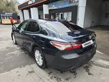 Toyota Camry 2021 годаfor9 500 000 тг. в Алматы – фото 4