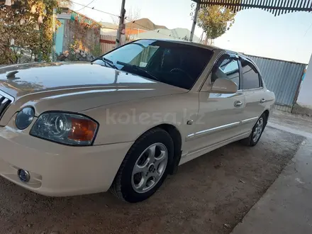 Kia Optima 2003 года за 2 900 000 тг. в Кызылорда – фото 2