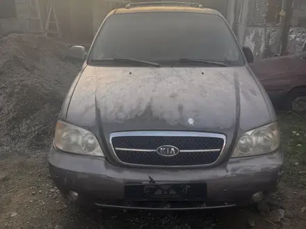 Kia Carnival 2004 года за 10 000 тг. в Тараз