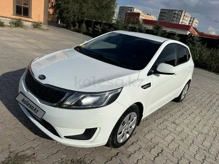 Kia Rio 2015 года за 5 800 000 тг. в Актобе – фото 2