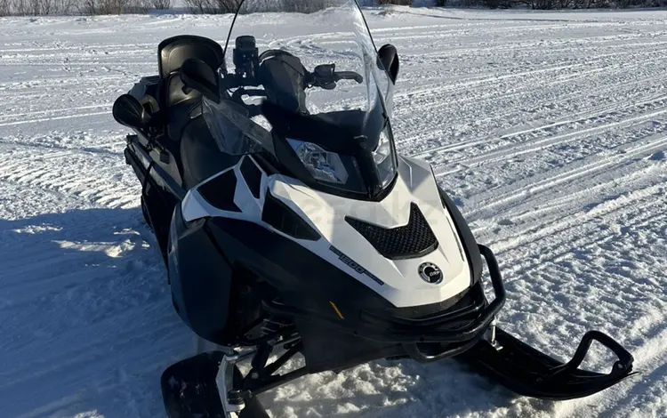 BRP  Ski-Doo Expedition SE 1200 2013 годаүшін7 500 000 тг. в Петропавловск