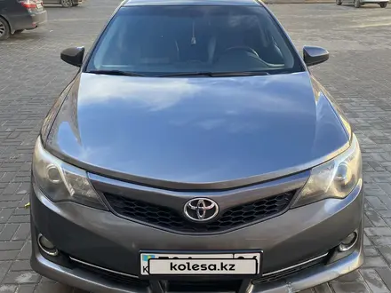 Toyota Camry 2012 года за 8 300 000 тг. в Актобе