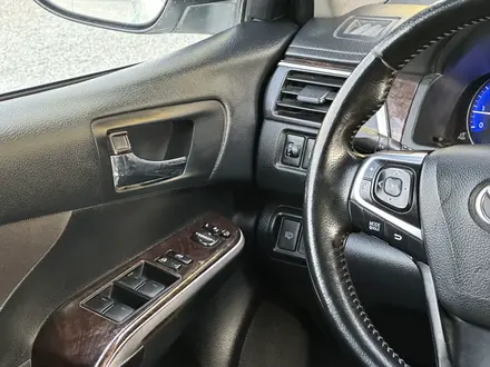 Toyota Camry 2015 года за 9 200 000 тг. в Актобе – фото 7