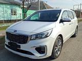 Kia Carnival 2018 года за 12 500 000 тг. в Шымкент – фото 2