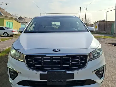 Kia Carnival 2018 года за 12 500 000 тг. в Шымкент
