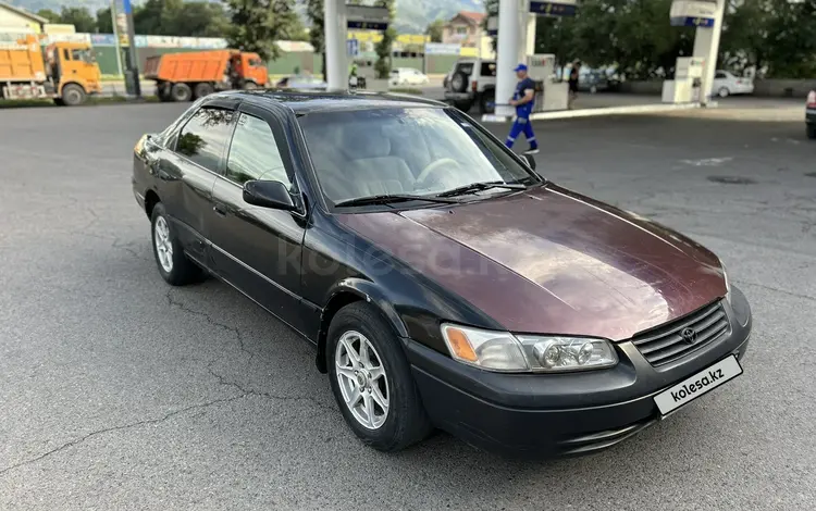 Toyota Camry 1997 годаүшін2 700 000 тг. в Алматы