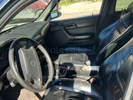 BMW 520 1995 года за 1 450 000 тг. в Астана – фото 7