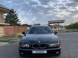 BMW 528 1996 года за 3 400 000 тг. в Шымкент – фото 3