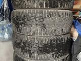 Шипованные шины за 80 000 тг. в Тараз