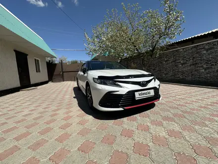 Toyota Camry 2022 года за 15 000 000 тг. в Усть-Каменогорск – фото 4