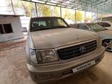 Toyota Land Cruiser 2000 года за 5 300 000 тг. в Шымкент