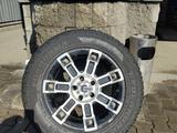 Диски с шинами R18 на JEEP за 350 000 тг. в Алматы – фото 2