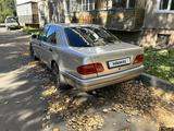 Mercedes-Benz E 200 1996 годаүшін3 000 000 тг. в Петропавловск – фото 5