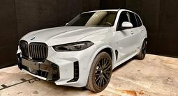BMW X5 M 2023 года за 88 000 000 тг. в Алматы