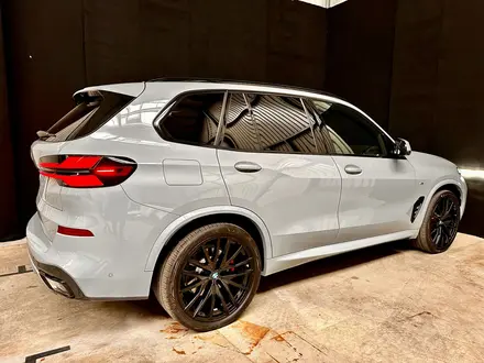 BMW X5 M 2023 годаүшін88 000 000 тг. в Алматы – фото 5