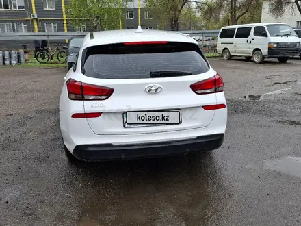Hyundai i30 2023 года за 8 000 000 тг. в Уральск – фото 14