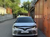 Toyota Camry 2019 годаүшін11 200 000 тг. в Алматы – фото 5