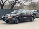 Volkswagen Passat 1992 года за 550 000 тг. в Алматы