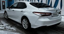 Toyota Camry 2020 года за 13 700 000 тг. в Астана – фото 4