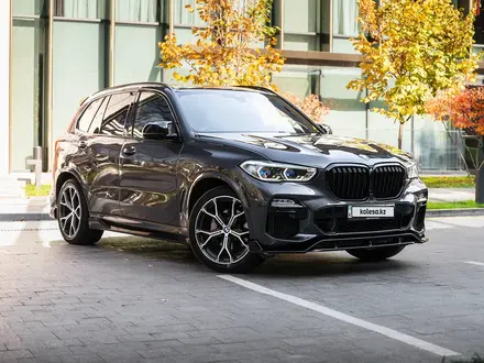 BMW X5 2019 года за 30 000 000 тг. в Алматы – фото 3