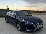 Hyundai Sonata 2019 годаfor8 850 000 тг. в Алматы – фото 2