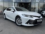 Toyota Camry 2023 года за 15 300 000 тг. в Шымкент