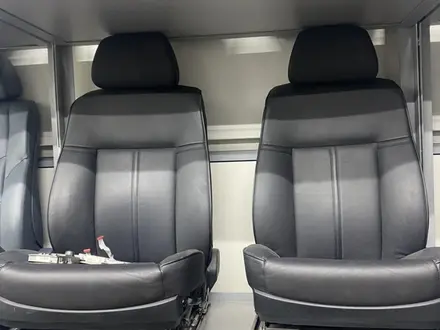 СИДЕНЬЯ ОТ BMW E65 КОМПЛЕКТАЦИИ СПОРТ НА TOYOTA. NISSAN. БАВАРЕЦ за 350 000 тг. в Астана