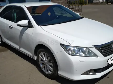 Toyota Camry 2013 года за 9 650 000 тг. в Астана – фото 2