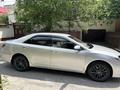 Toyota Camry 2015 года за 9 600 000 тг. в Шымкент – фото 3
