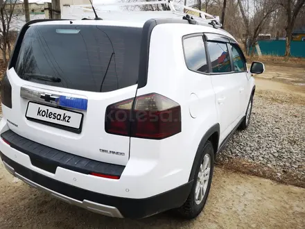 Chevrolet Orlando 2014 года за 6 800 000 тг. в Актобе – фото 3