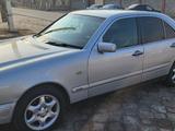 Mercedes-Benz E 230 1996 годаүшін3 000 000 тг. в Кызылорда – фото 2