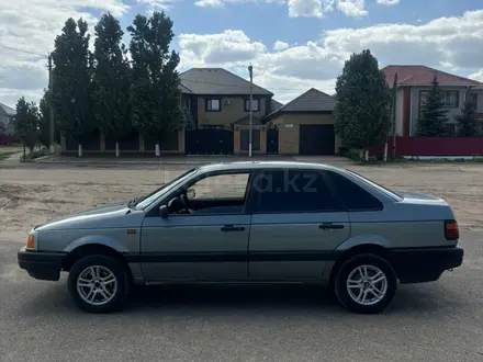 Volkswagen Passat 1990 года за 1 100 000 тг. в Актобе – фото 4