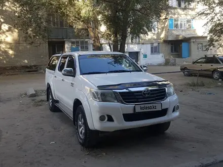 Toyota Hilux 2011 года за 10 500 000 тг. в Актобе – фото 2