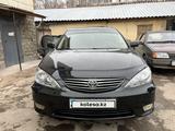 Toyota Camry 2005 года за 5 600 000 тг. в Астана – фото 2