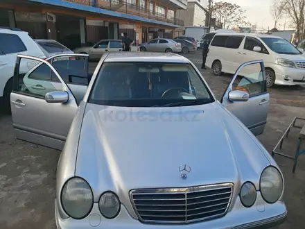 Mercedes-Benz E 280 2001 года за 4 299 999 тг. в Астана – фото 22