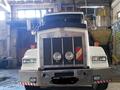 Kenworth  T800 1999 годаүшін18 000 000 тг. в Кокшетау