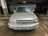 Toyota Highlander 2006 годаfor5 800 000 тг. в Астана