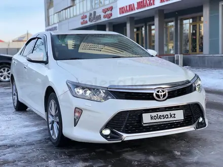 Toyota Camry 2017 года за 14 800 000 тг. в Шымкент – фото 2