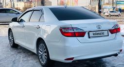 Toyota Camry 2017 годаfor14 800 000 тг. в Шымкент – фото 2